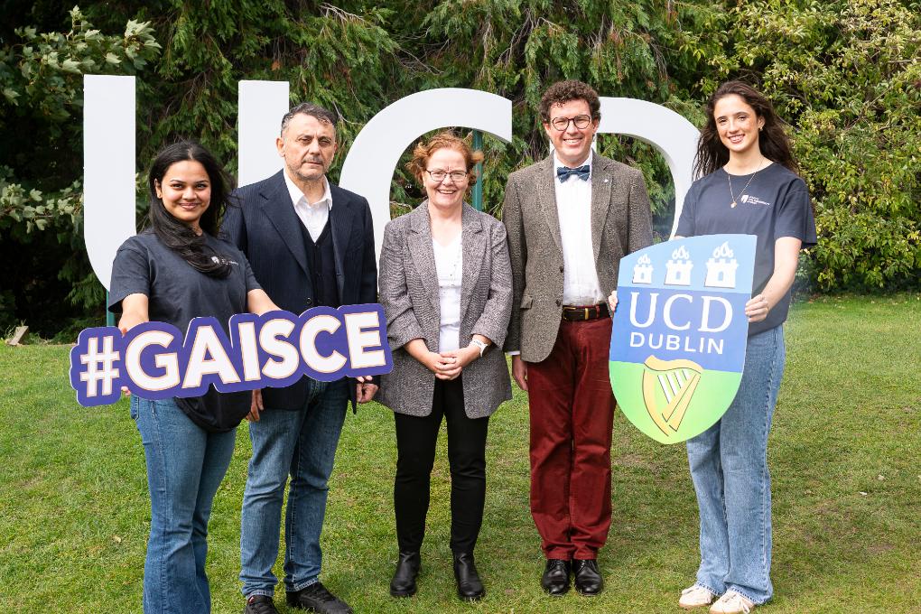 Gaisce SoE Photo, students and academics
